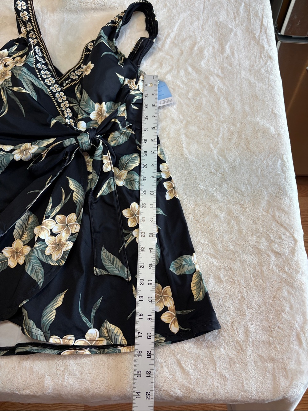 Lands' End Women’s Plumeria Print One Piece Dress Swimsuit NWT Size 12 - Picture 3 of 7